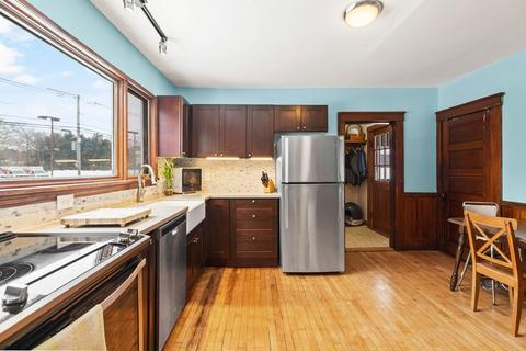 60 Thompson St, Maynard, MA 01754 photo 12