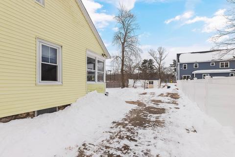 60 Thompson St, Maynard, MA 01754 photo 30