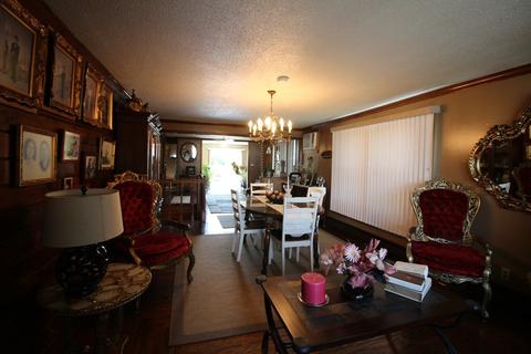 539 Hicks St, Fall River, MA 02724 photo 13