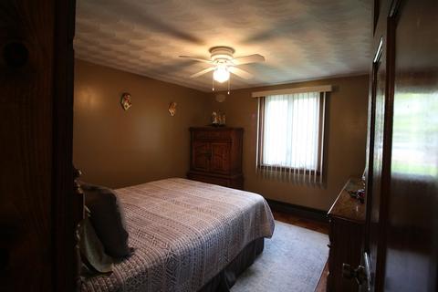 539 Hicks St, Fall River, MA 02724 photo 15