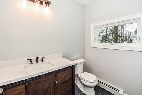 28 Walnut St, Framingham, MA 01702 photo 15
