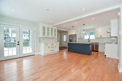 28 Walnut St, Framingham, MA 01702 photo 9