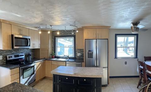 75 Prouty St, Springfield, MA 01119 photo 4