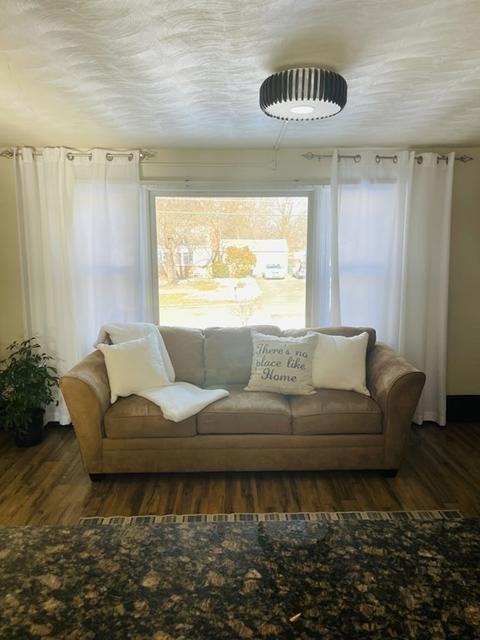 75 Prouty St, Springfield, MA 01119 photo 8