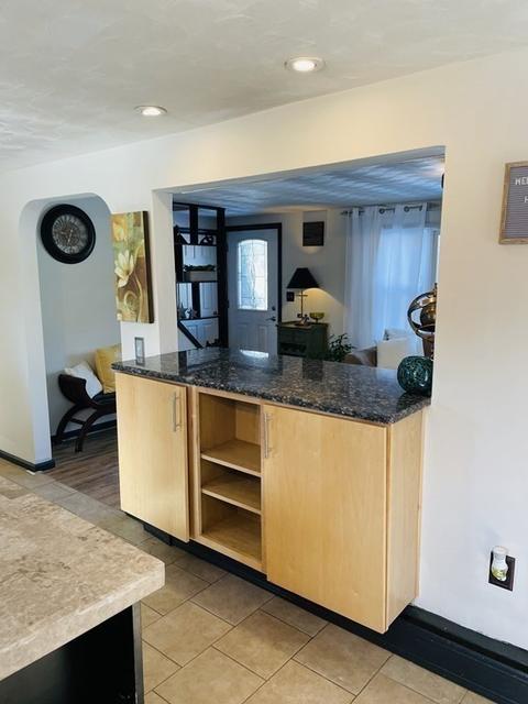 75 Prouty St, Springfield, MA 01119 photo 7