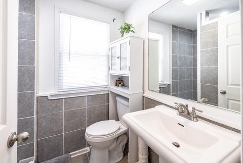 39 E Allen Ridge Rd, Springfield, MA 01118 photo 14