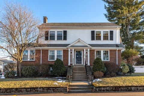 2 Bonad Rd, Milton, MA 02186 photo 1