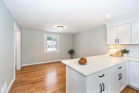9 Hampton Rd, Natick, MA 01760 photo 7