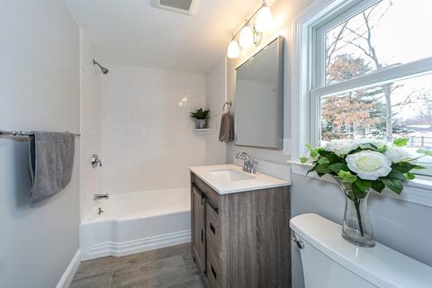 9 Hampton Rd, Natick, MA 01760 photo 17