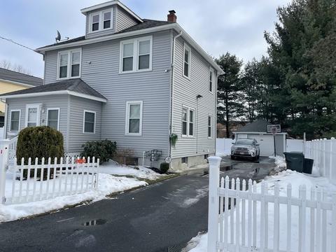 17 Garibaldi St, Springfield, MA 01119 photo 1