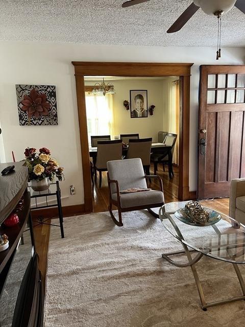 111 Wilber St, Springfield, MA 01104 photo 5