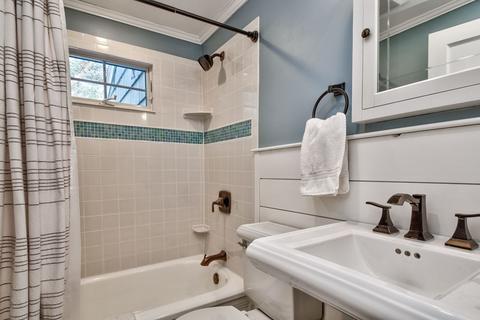 11 Macarthur Rd, Natick, MA 01760 photo 17