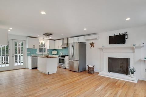 2 Windsor Way, Mashpee, MA 02649 photo 6