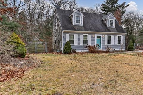 2 Windsor Way, Mashpee, MA 02649 photo 1