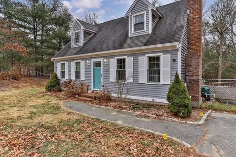 2 Windsor Way, Mashpee, MA 02649 photo 5
