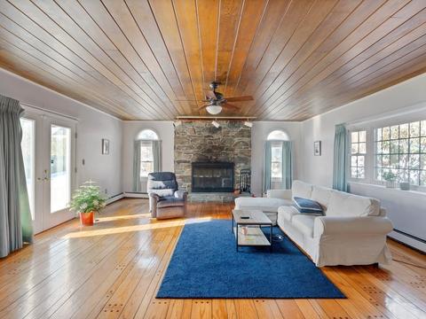 378 Oak Grv, Fall River, MA 02723 photo 10