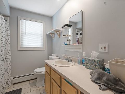 378 Oak Grv, Fall River, MA 02723 photo 12