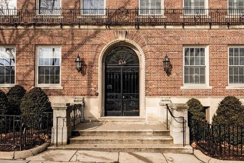 1264 Beacon St #6, Brookline, MA 02445 photo 1