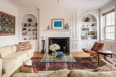1264 Beacon St #6, Brookline, MA 02445 photo 2