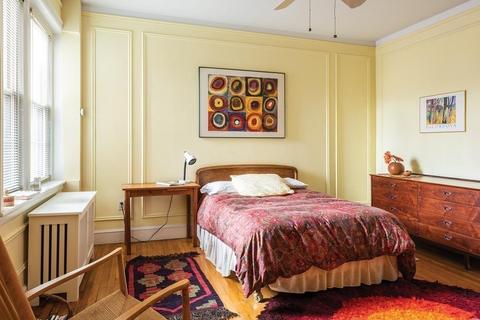 1264 Beacon St #6, Brookline, MA 02445 photo 8
