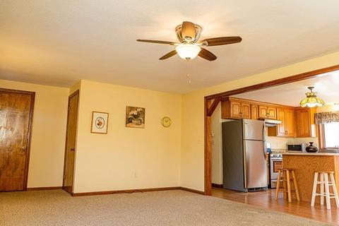 15 Hamel St, Chicopee, MA 01020 photo 7