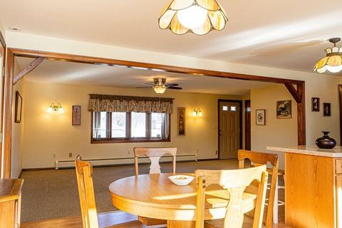 15 Hamel St, Chicopee, MA 01020 photo 6