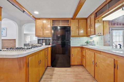 27 Marshall Ave, Saugus, MA 01906 photo 6