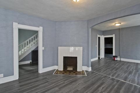 214 King, Springfield, MA 01109 photo 8