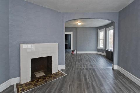 214 King, Springfield, MA 01109 photo 9