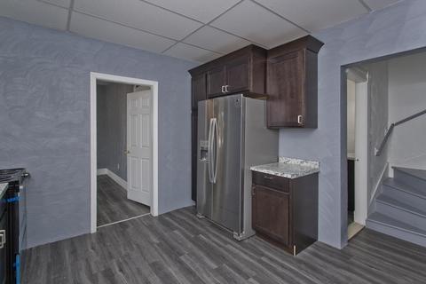 214 King, Springfield, MA 01109 photo 6