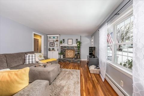 88 Standish St, Worcester, MA 01604 photo 12