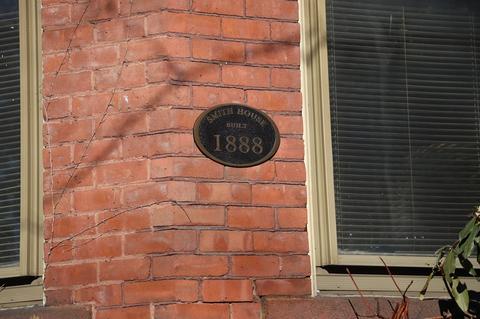 42 Mattoon St, Springfield, MA 01105 photo 5