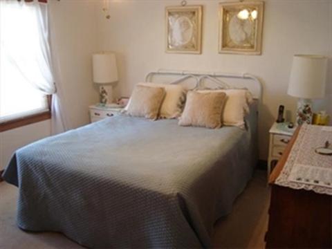 14 Broadmarsh Ave, Wareham, MA 02571 photo 9