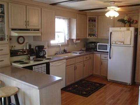 14 Broadmarsh Ave, Wareham, MA 02571 photo 2