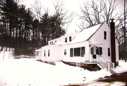 63 Maple St, Douglas, MA 01516 photo 3