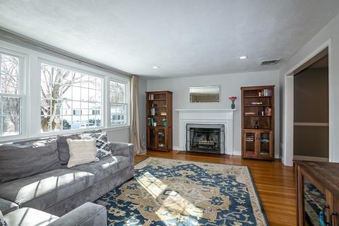 20 Glover Rd, Needham, MA 02494 photo 4