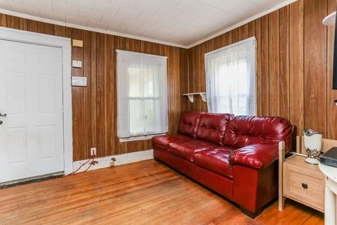 34 Ina St, Springfield, MA 01109 photo 22