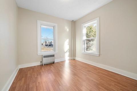 34 Schofield Ave, Dudley, MA 01571 photo 8
