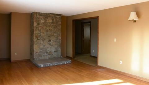 7 Lyons Rd, Dudley, MA 01571 photo 3