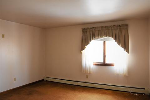 7 Lyons Rd, Dudley, MA 01571 photo 13