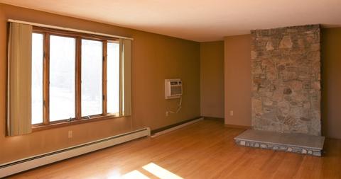 7 Lyons Rd, Dudley, MA 01571 photo 5
