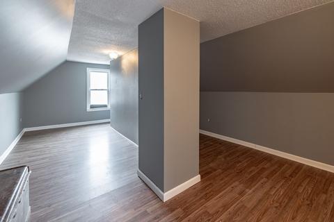 96 Granby, Chicopee, MA 01013 photo 15