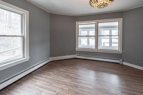 96 Granby, Chicopee, MA 01013 photo 7