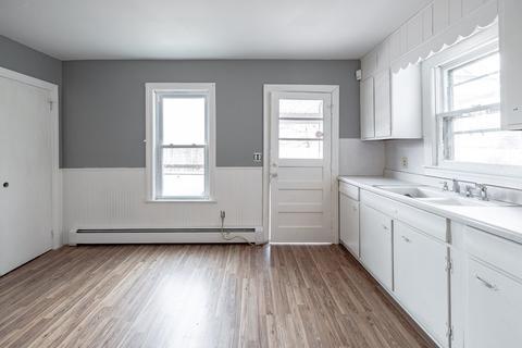 96 Granby, Chicopee, MA 01013 photo 18