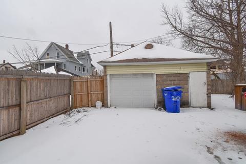 18 Longfellow Ter, Springfield, MA 01108 photo 36