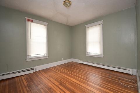 18 Longfellow Ter, Springfield, MA 01108 photo 16