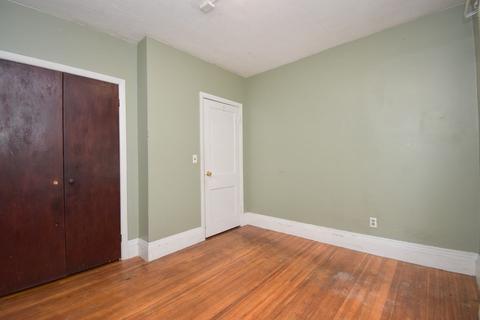 18 Longfellow Ter, Springfield, MA 01108 photo 23