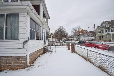 18 Longfellow Ter, Springfield, MA 01108 photo 41