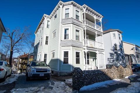 154 Eastern Ave, Worcester, MA 01605 photo 2