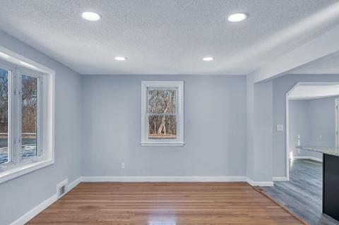 139 Maebeth St, Springfield, MA 01119 photo 16